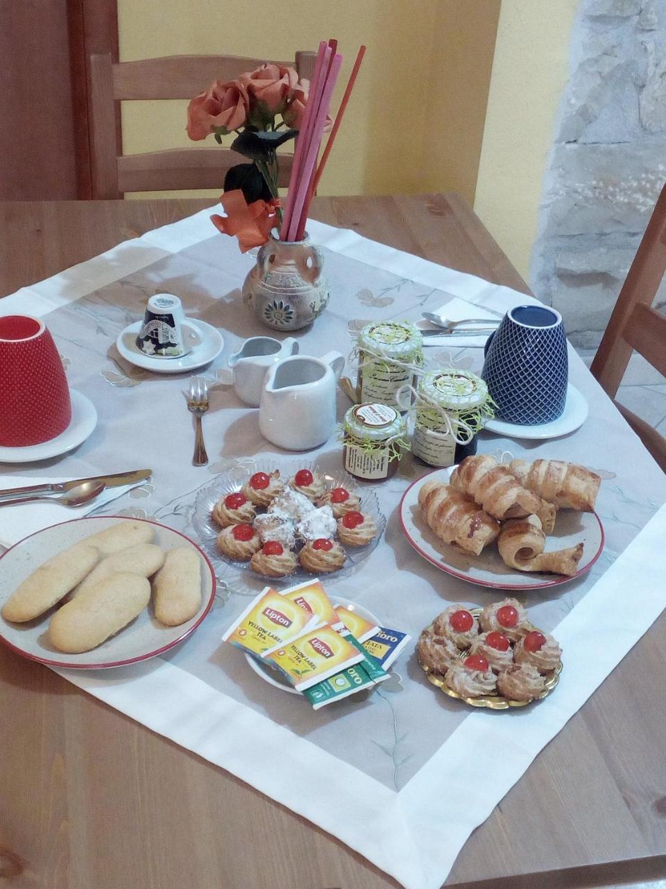 Bed and Breakfast Al Castello Веноза Экстерьер фото